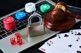 Icon pengumpulan data pengguna dan transparansi informasi pada platform online